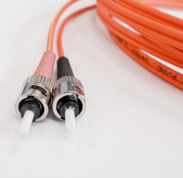 Fibre-optic-cable